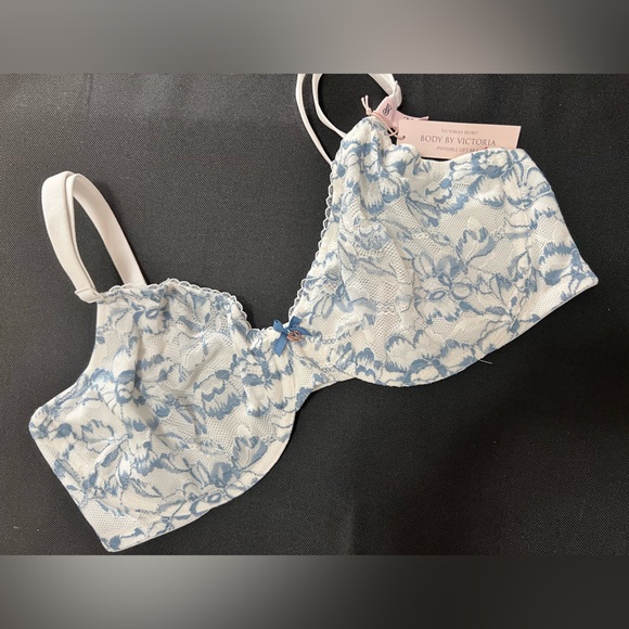Victoria’s Secret $̶7̶0̶ 36DD Lace Demi bra. Matching Panty - Picture 3 of 8